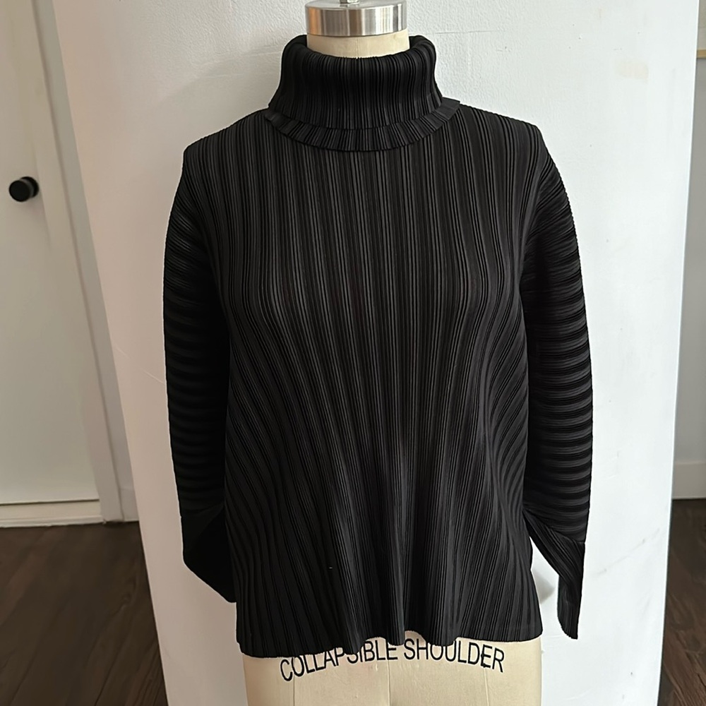 Issey Miyake pleats please size 3